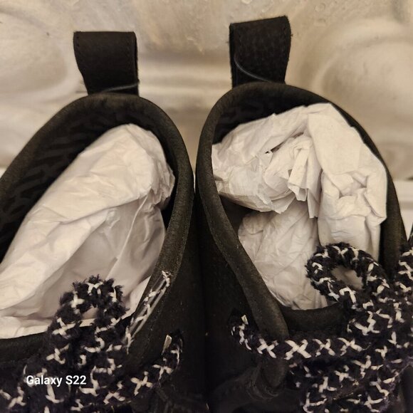 Cole Haan Women's Summit Chukka Bootie Boot. NWT. Size 6.5 - Picture 3 of 10